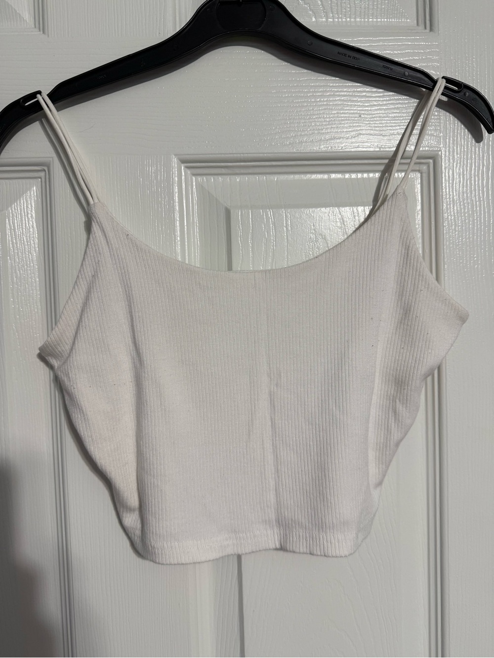 SHEIN White Cropped Tank Top